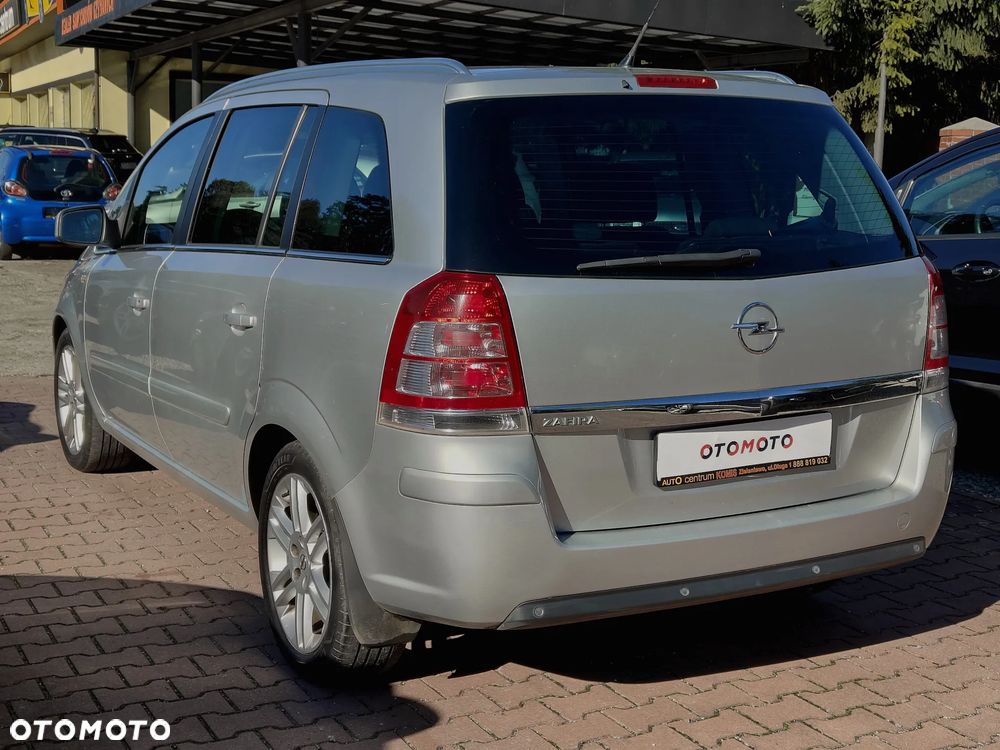 Opel Zafira 2012