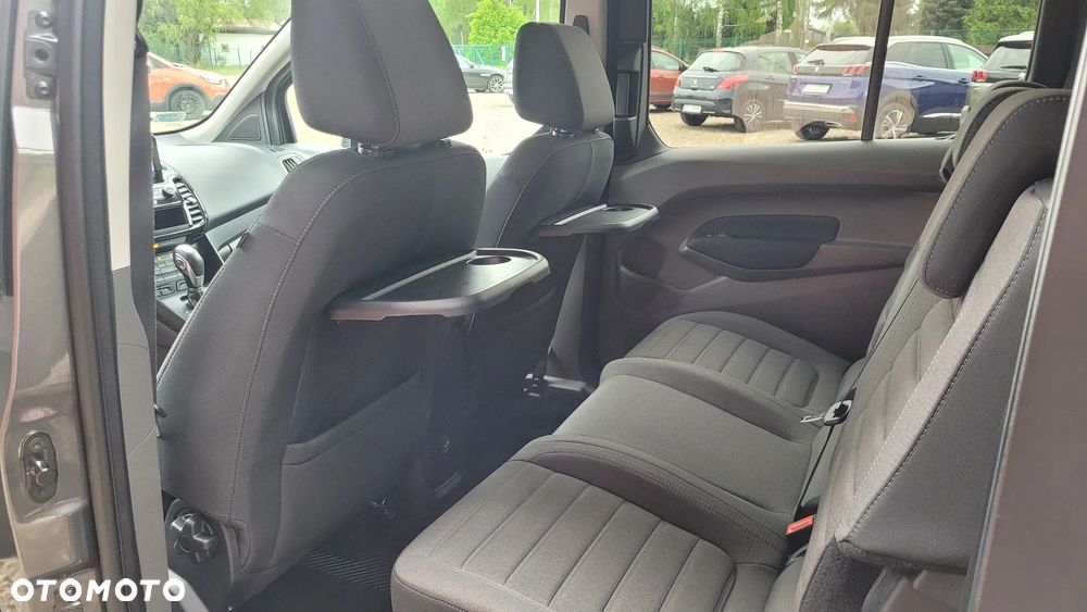 Ford Tourneo Connect Grand - 13