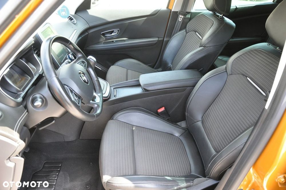 Renault Scenic - 9