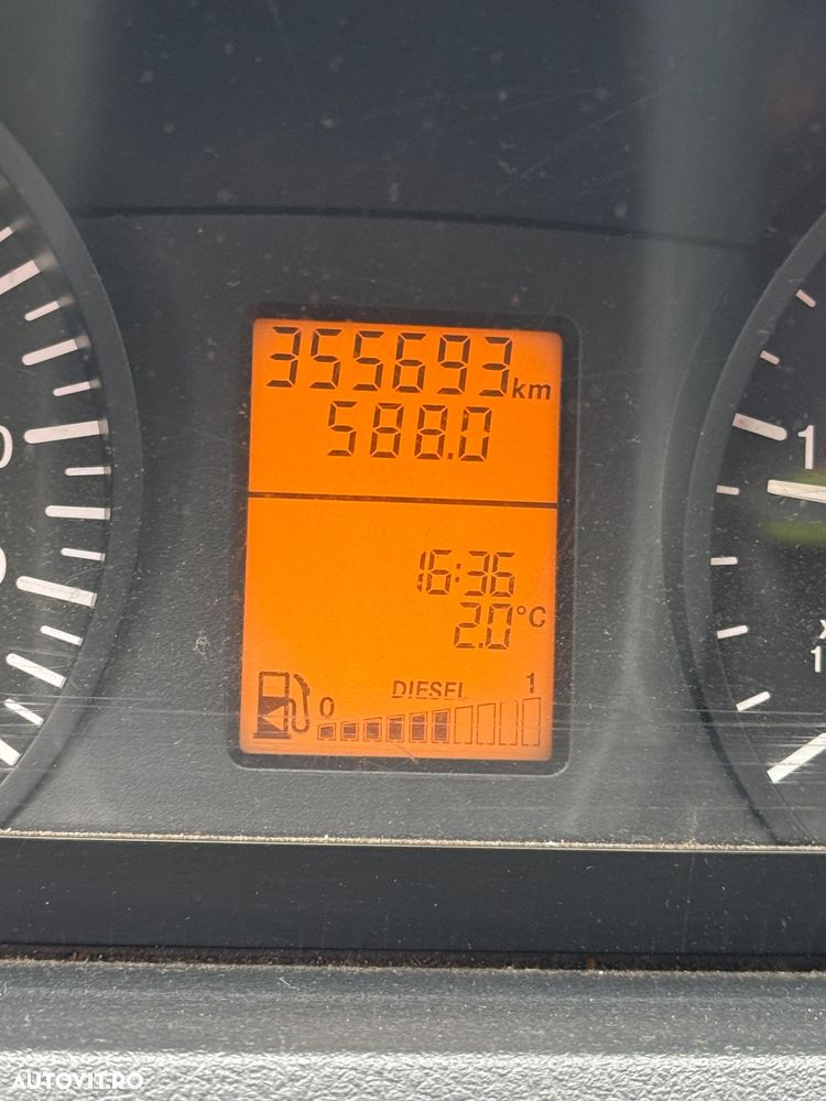 Mercedes-Benz Vito Lang Mixto - 10