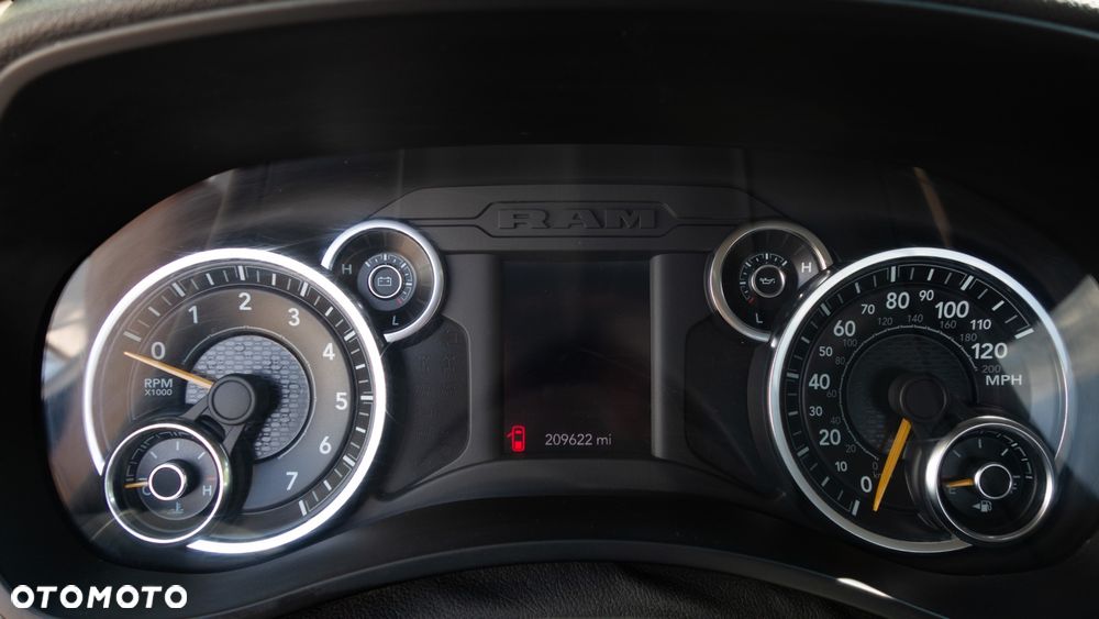 RAM 2500 - 19