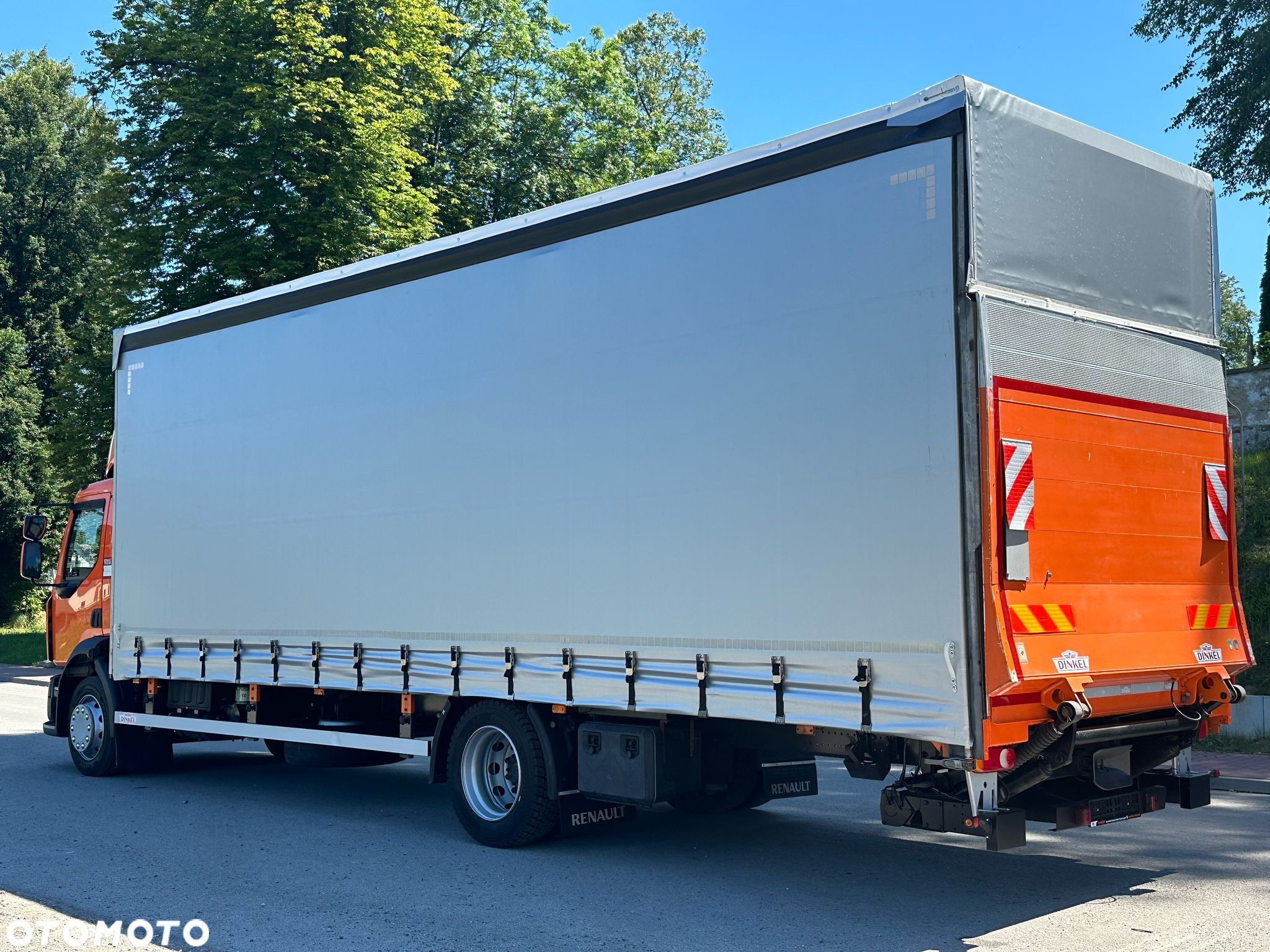 Renault D 18 / 280 / FIRANKA / WINDA / 8.6 M DŁUGOŚCI / 21 EUROPALET / NOWE OPONY / ŁADOWNOŚĆ 9.380 KG / AUTOMAT / SERWISOWANA / SPROWADZONA - 4