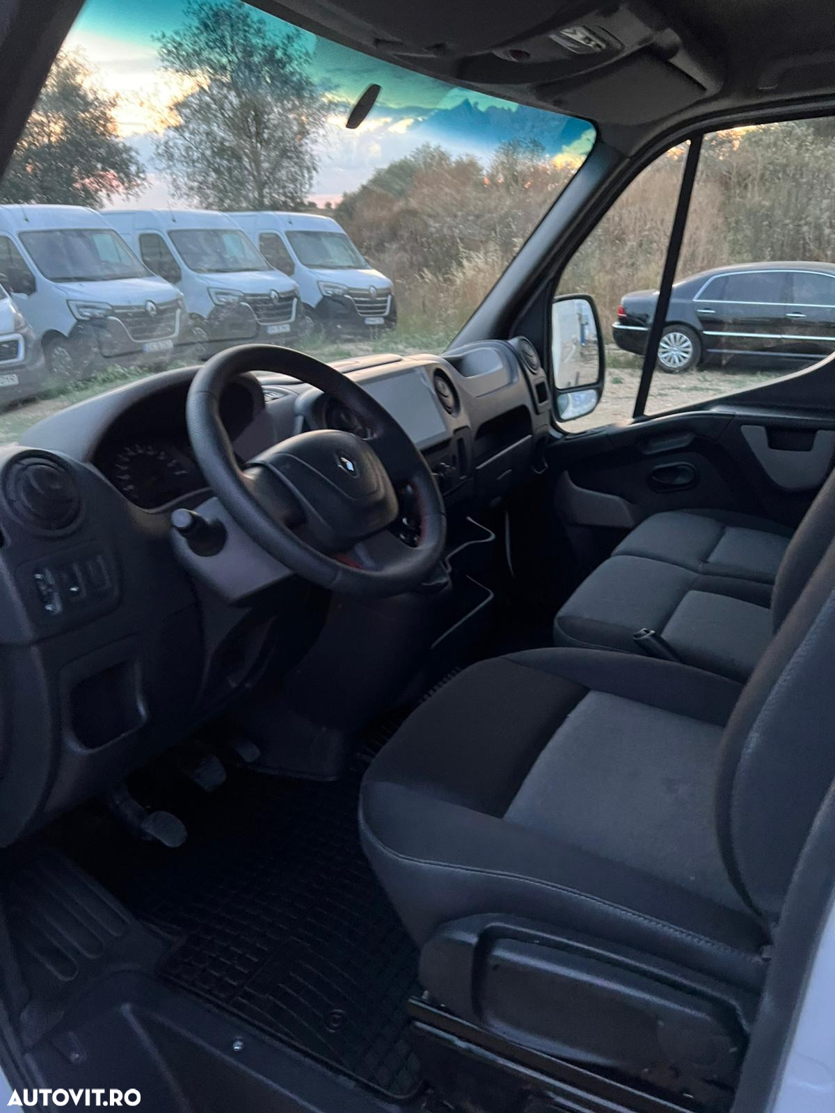 Renault Master XXL - AXA DUBLA -Cel mai lung - Cel mai inalt - 2.3 euro5  125Cp - 5
