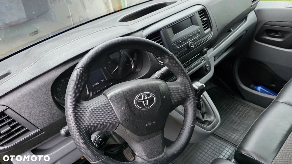 Toyota Proace - 15
