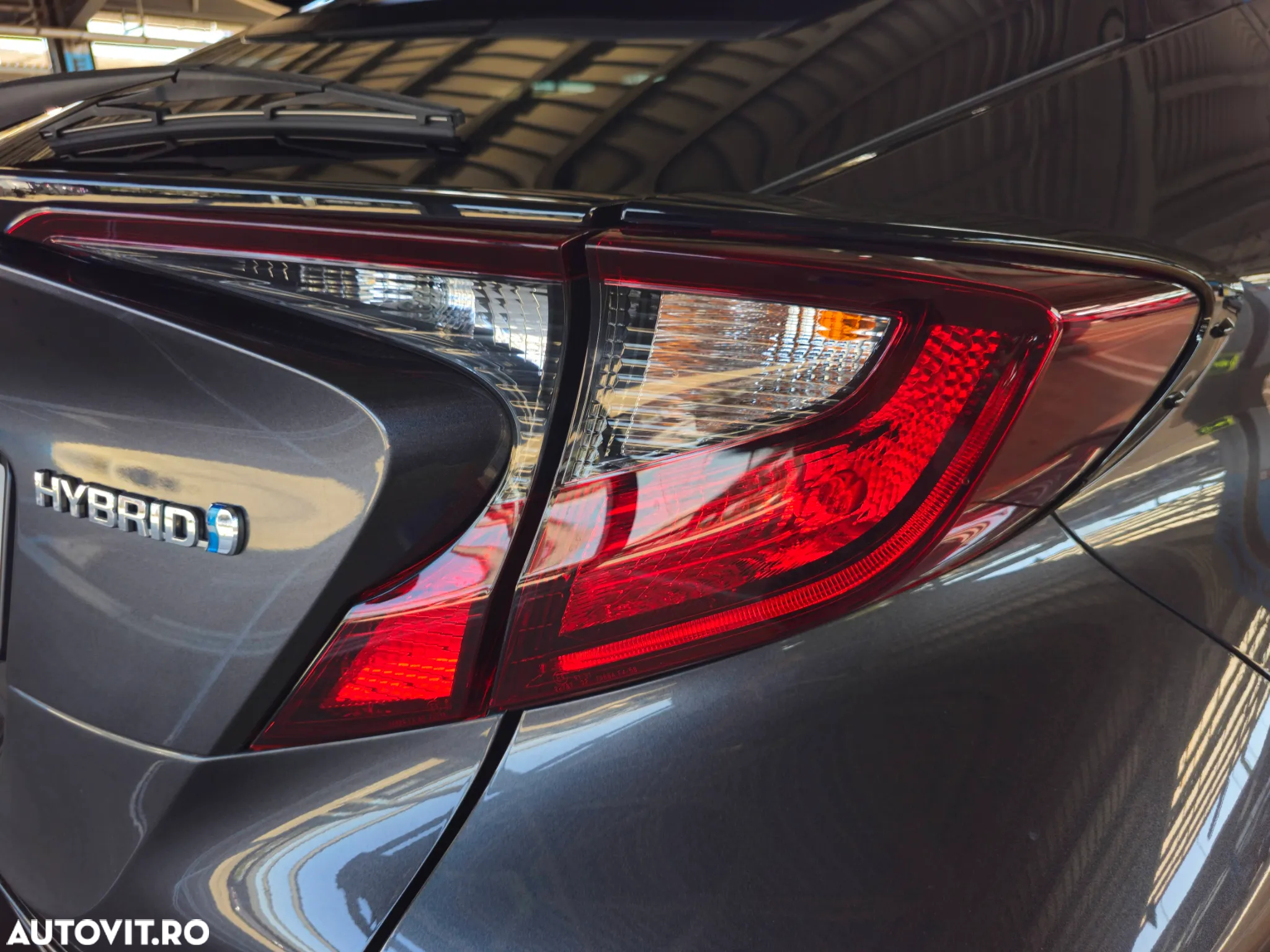 Toyota C-HR 2.0 Hybrid Team Deutschland - 9