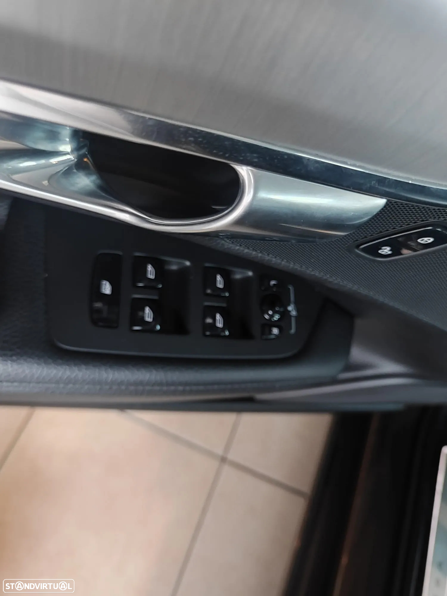 Volvo V90 2.0 D4 Momentum Plus Geartronic - 22