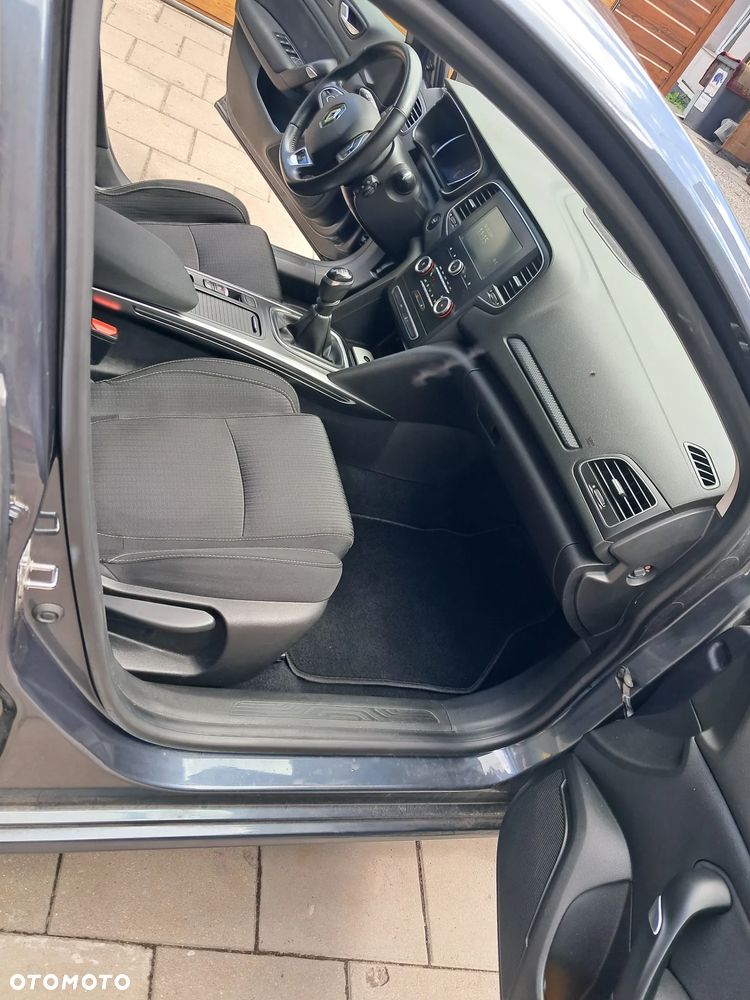 Renault Megane - 15