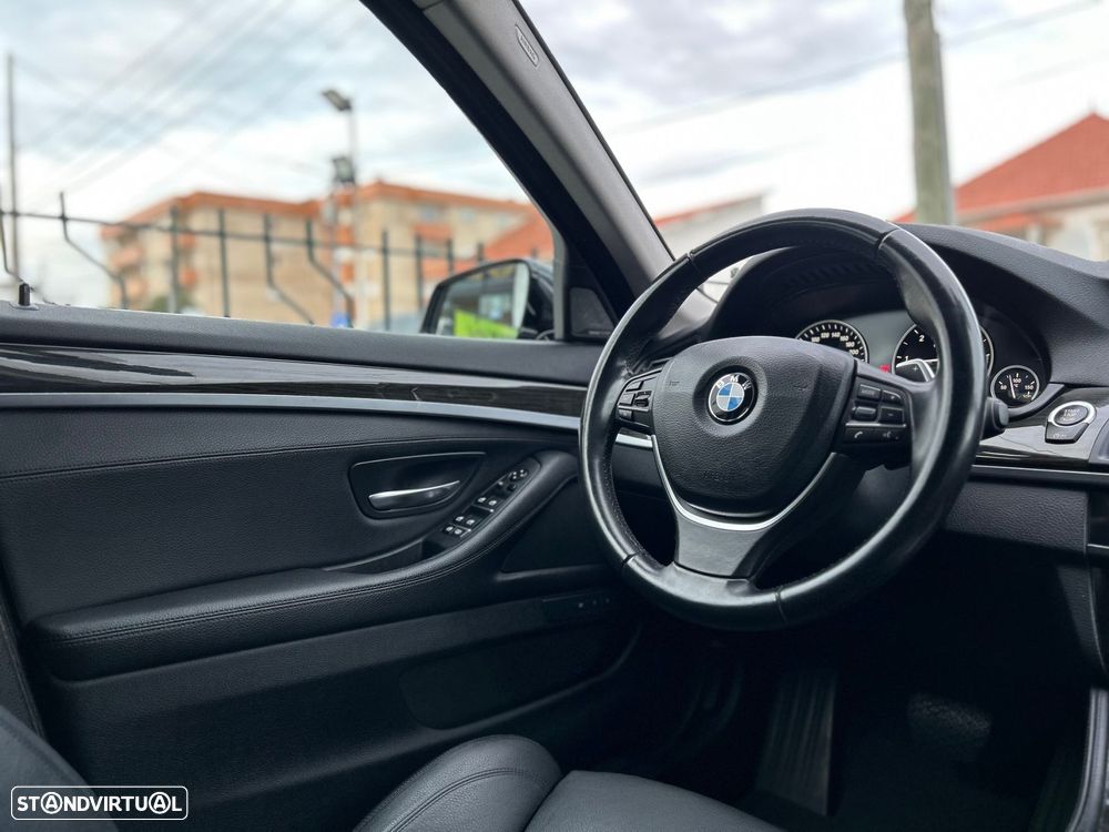 BMW 520 d Line Luxury Auto - 14