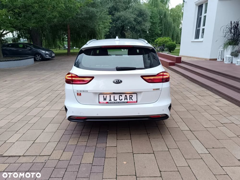 Kia Ceed 1.4 L Business Line Plus - 18