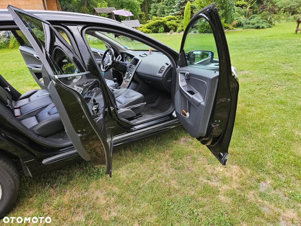 Volvo XC 60 D4 AWD Summum - 20