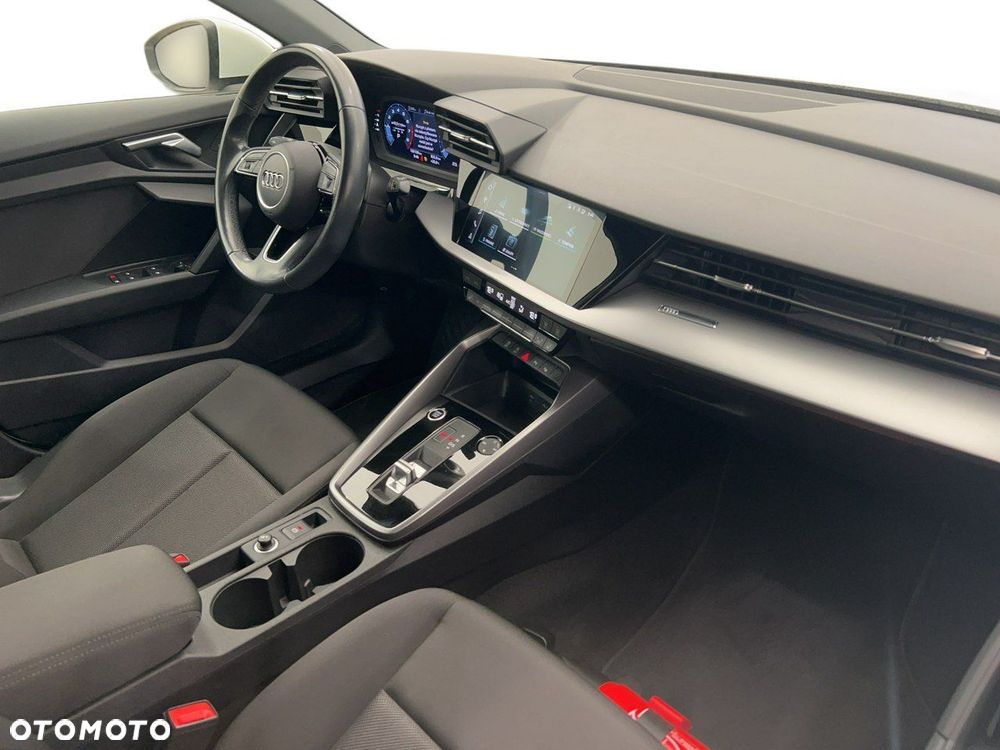 Audi A3 Sportback 35 TFSI mHEV S tronic - 14