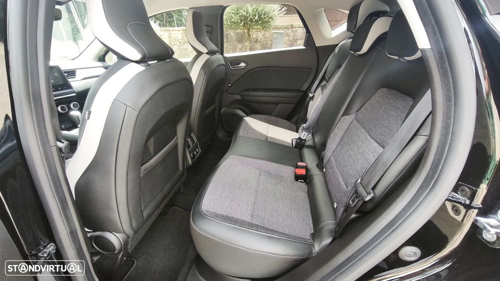 Renault Captur 1.3 TCe Exclusive EDC - 18