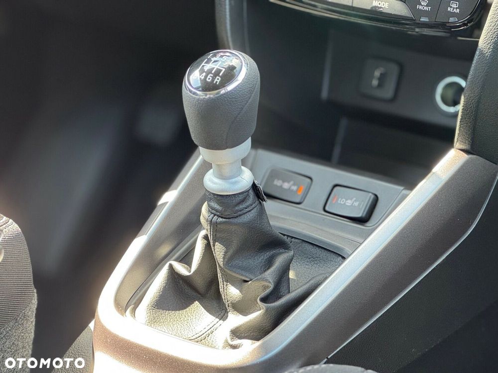 Suzuki Vitara - 21