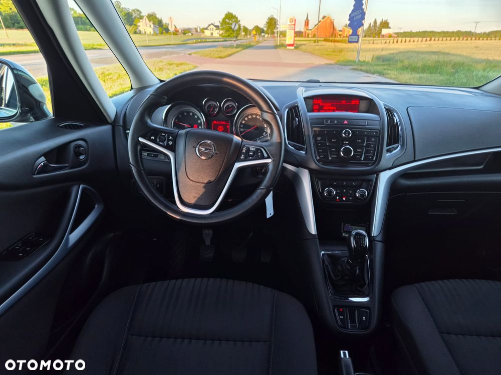 Opel Zafira Tourer 1.4 Turbo Active - 14