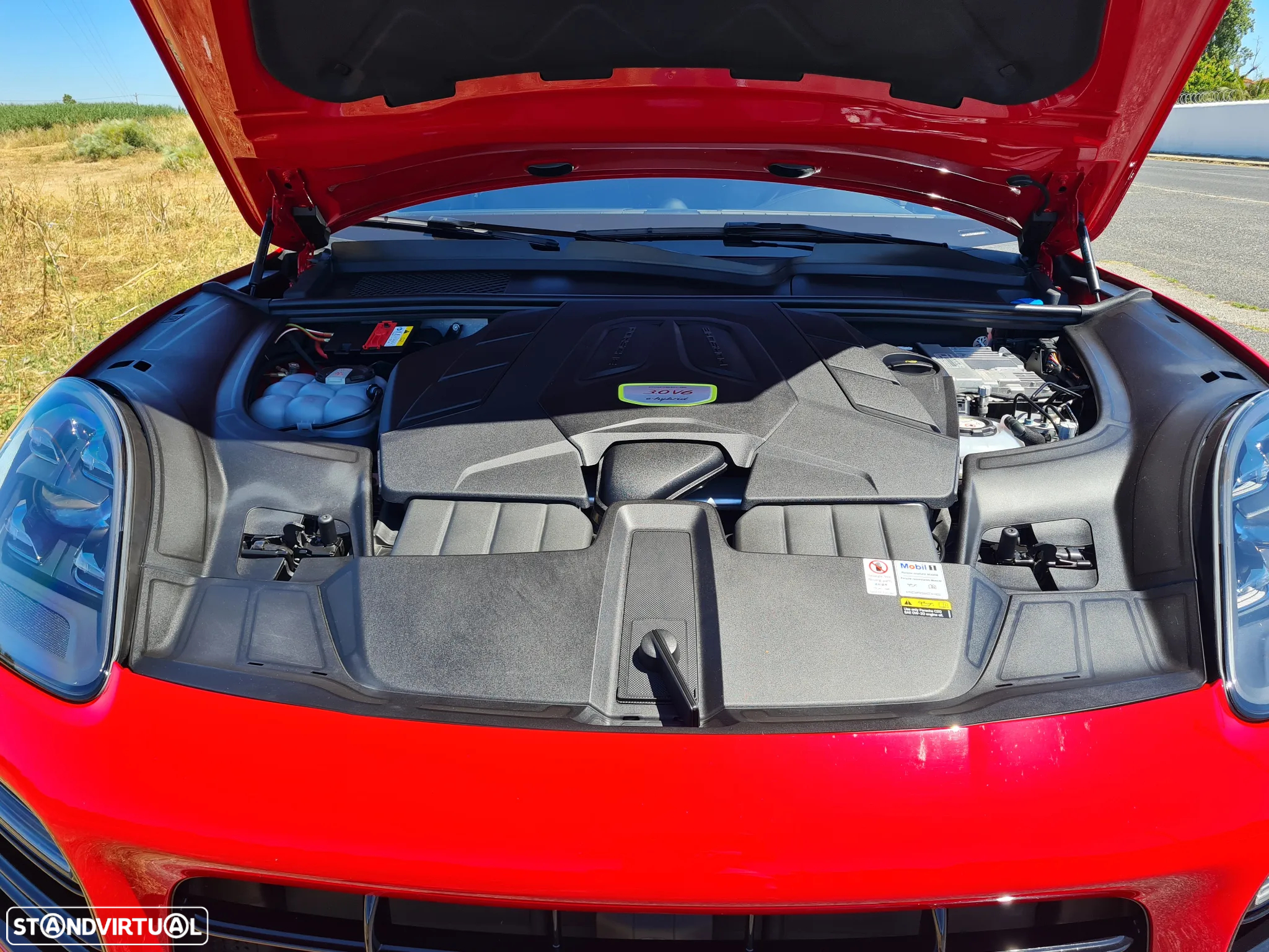 Porsche Cayenne E-Hybrid Platinum Edition - 39
