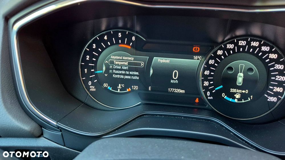 Ford Mondeo 2.0 EcoBlue Titanium - 35