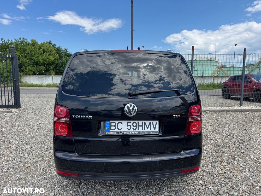 Volkswagen Touran 1.4 TSI STYLE - 6