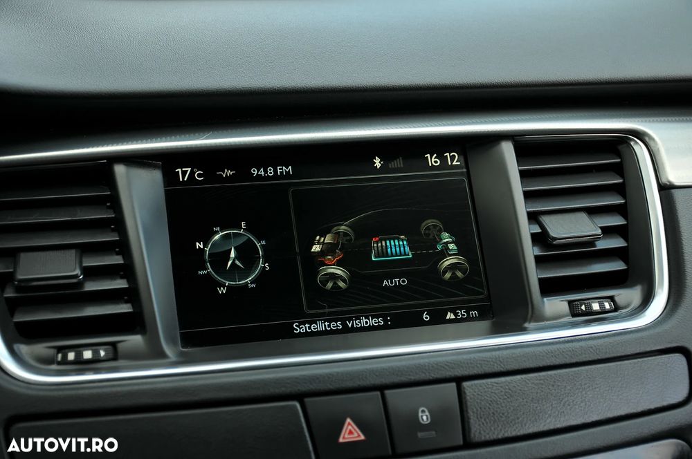 Peugeot 508 RXH Hybrid4 - 19