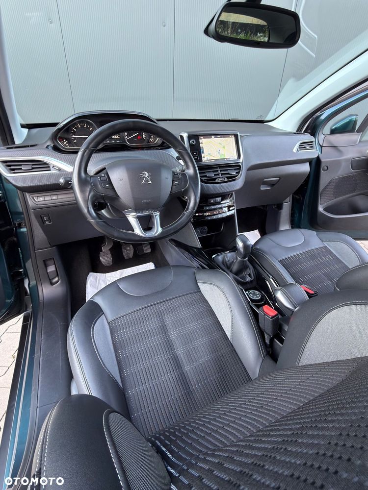 Peugeot 2008 PureTech 110 Stop&Start Business-Line - 37