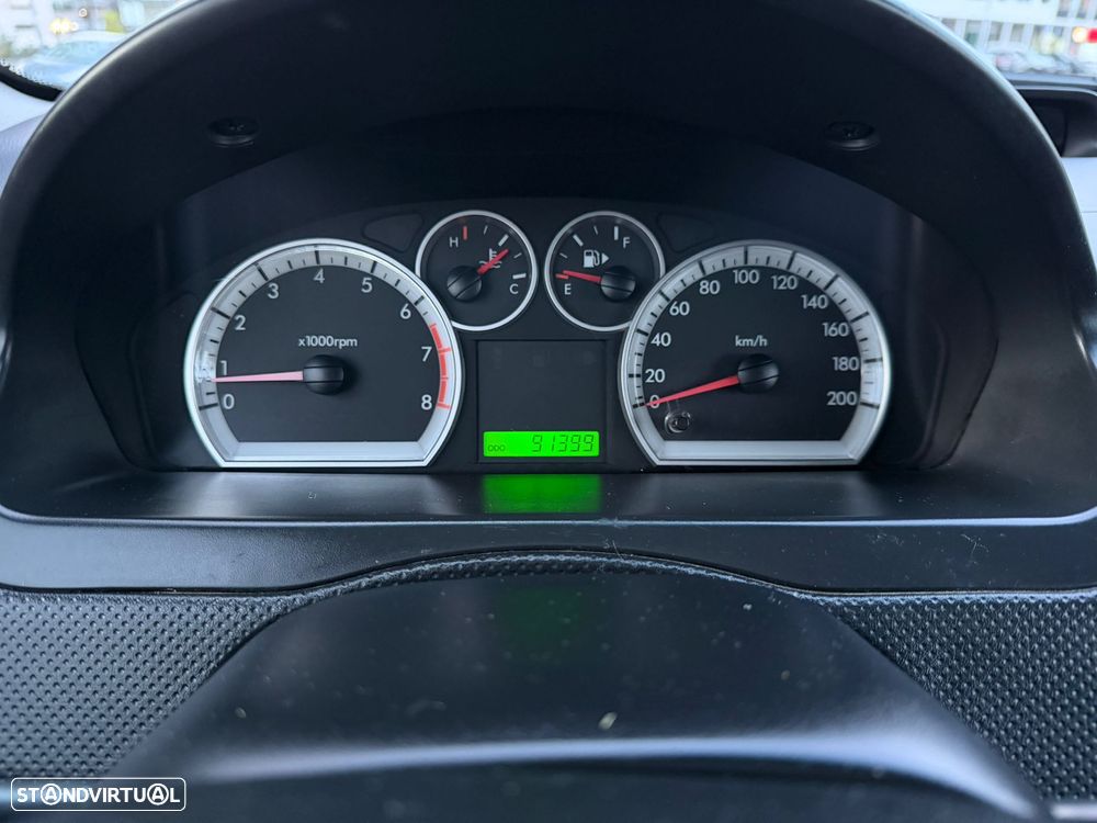 Chevrolet Aveo 1.2 LS - 25