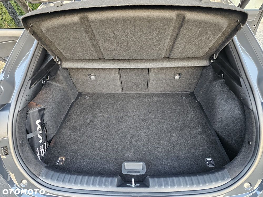 Kia XCeed 1.5 T-GDI Business Line DCT - 33