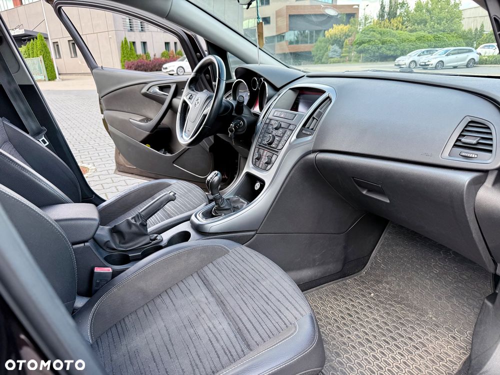 Opel Astra 1.4 T Business S&S EU6 - 10