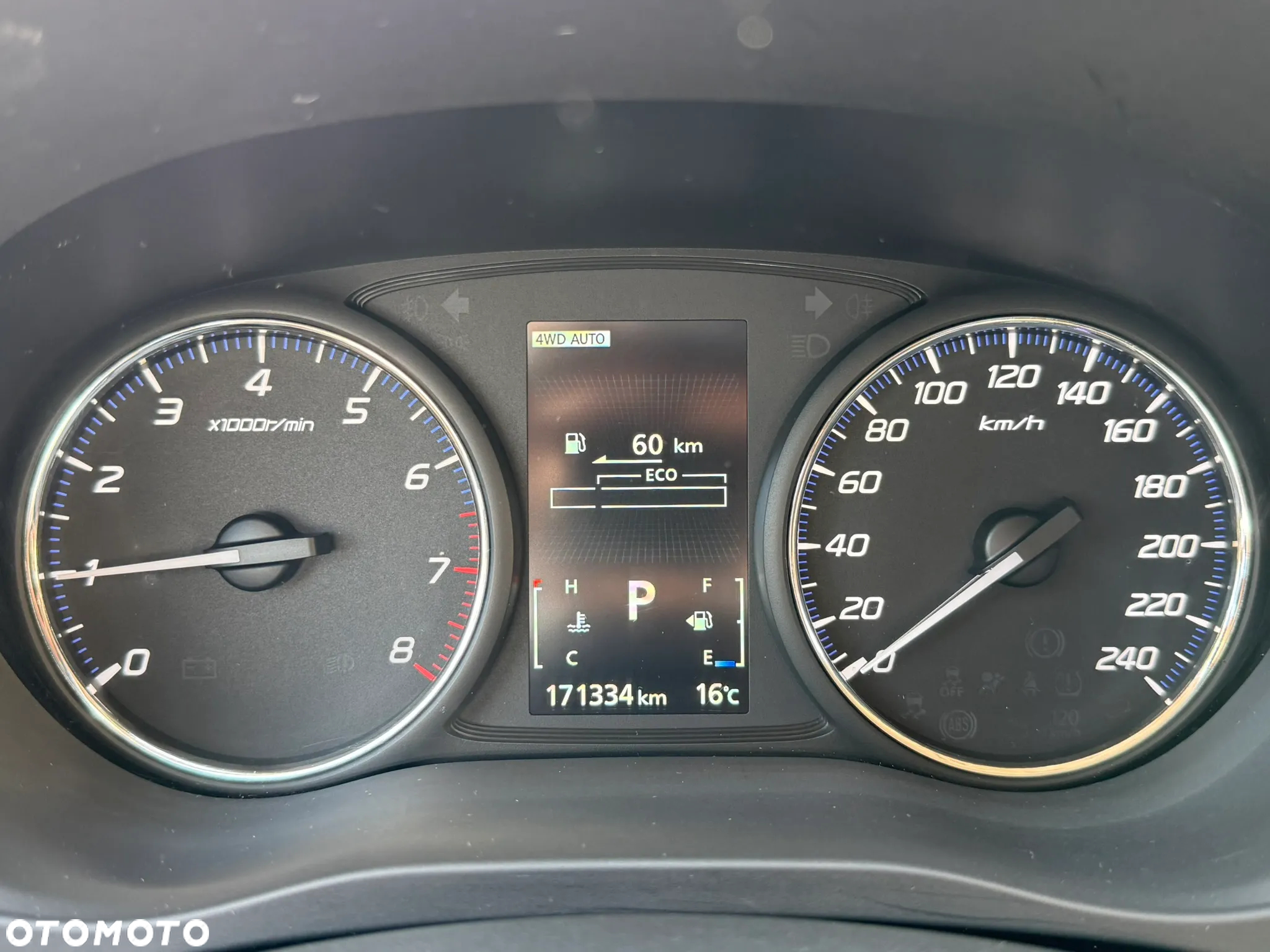 Mitsubishi Outlander 2.0 Intense 4WD CVT - 12