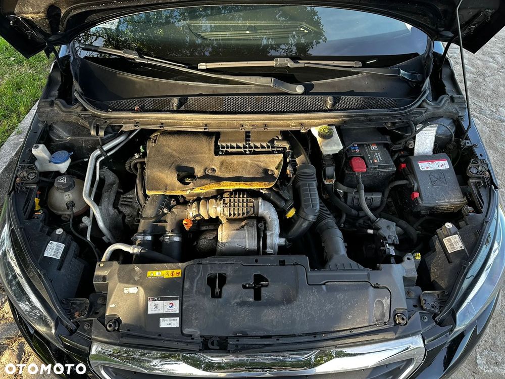 Peugeot 308 1.6 BlueHDi Active S&S - 32