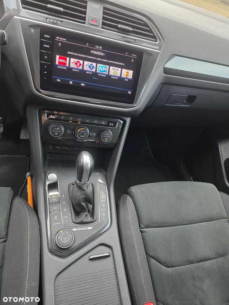 Volkswagen Tiguan 2,0 TSI OPF 4Motion DSG R-Line - 12