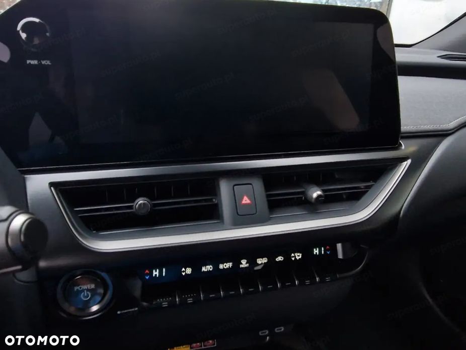 Lexus UX 300h F Sport Design - 10