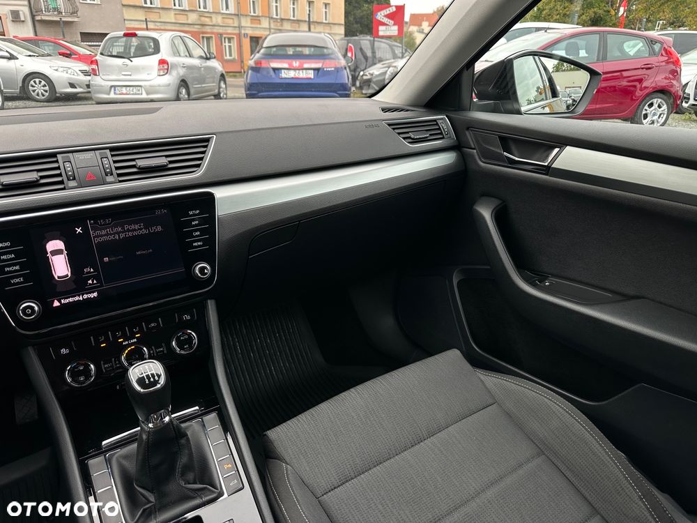 Skoda Superb 1.4 TSI ACT Ambition - 30