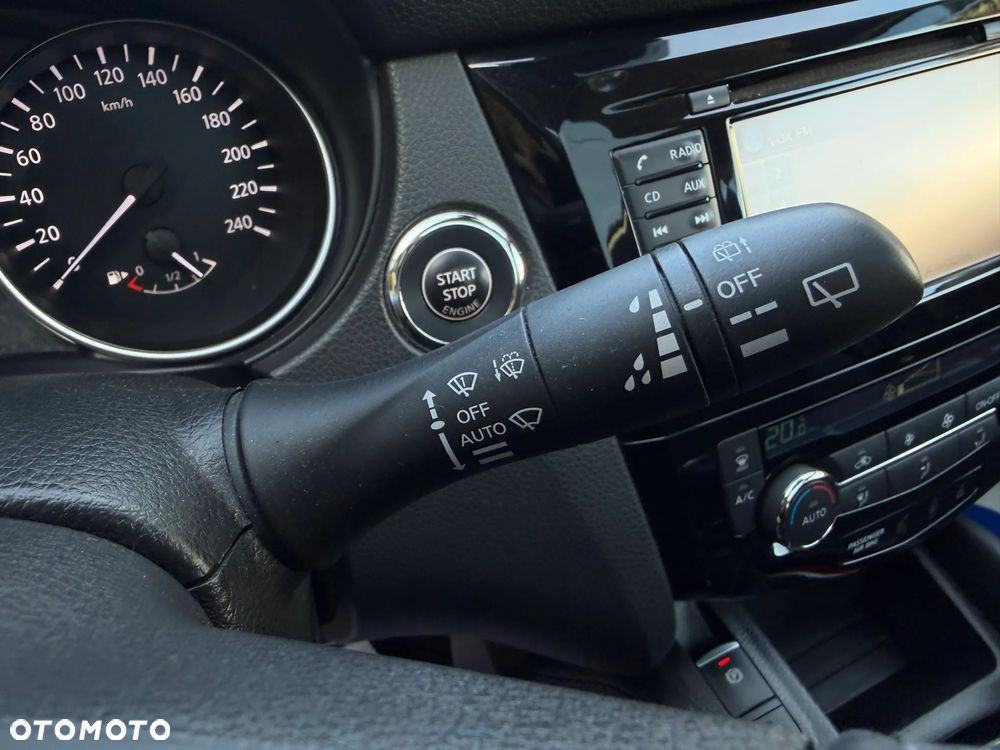 Nissan Qashqai 1.5 dCi N-Connecta - 27