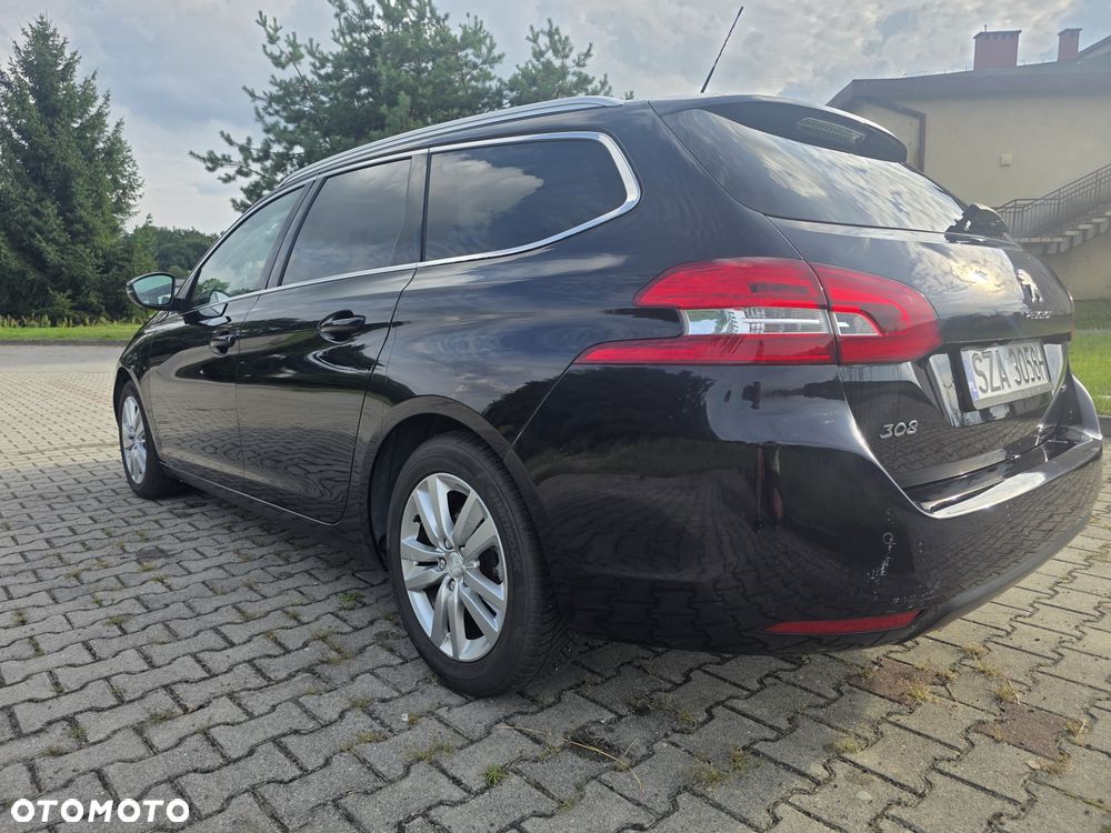 Peugeot 308 - 3