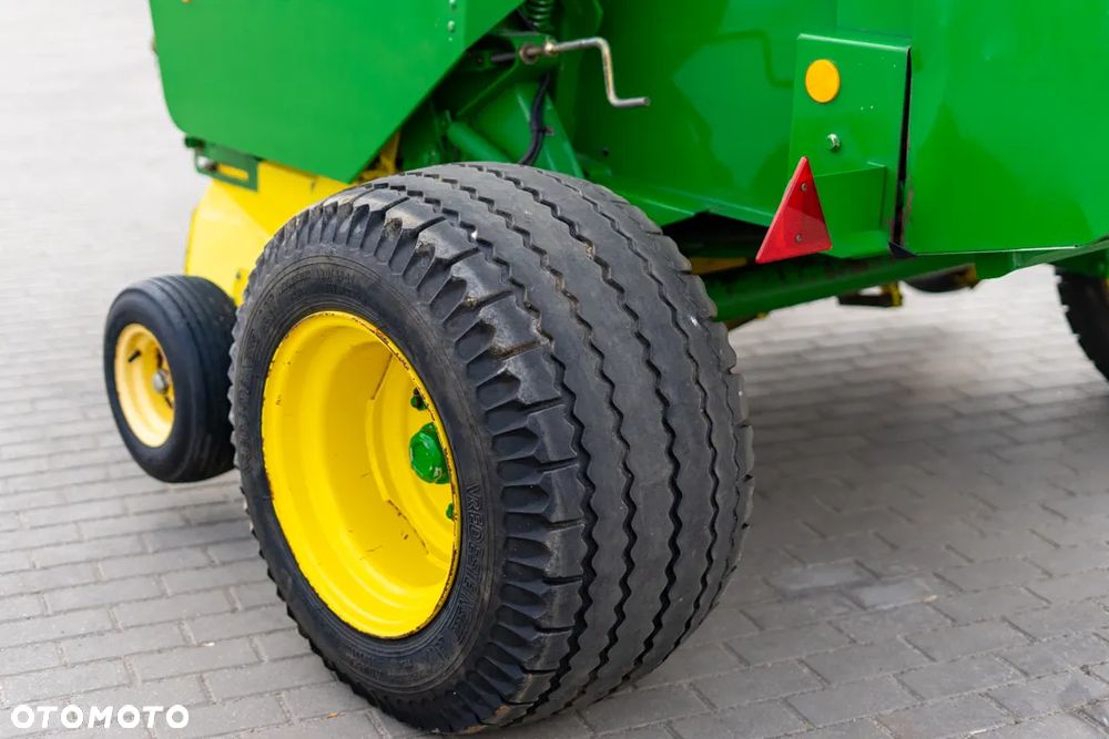 John Deere 570 Stan Idealny Posiadam wiele maszyn Prasa Ciągnik Rozrzutnik - 20