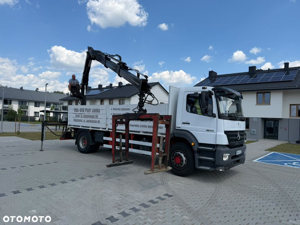 Mercedes-Benz Axor 1829 - 8