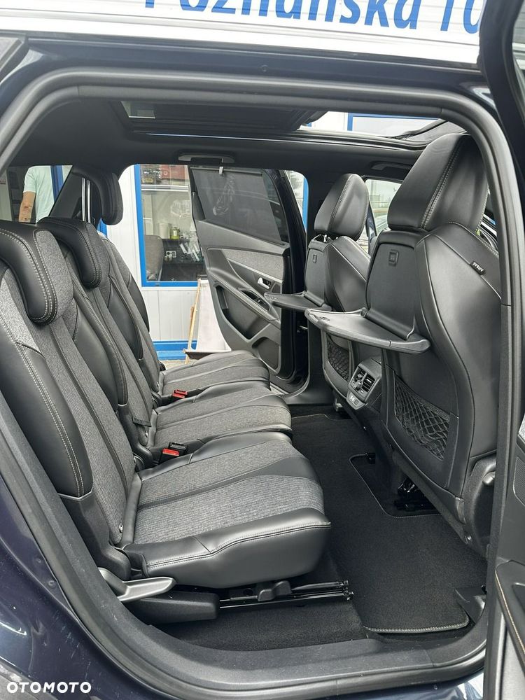 Peugeot 5008 - 11