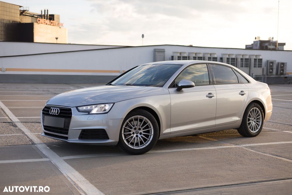 Audi A4 2.0 TDI ultra S tronic - 3