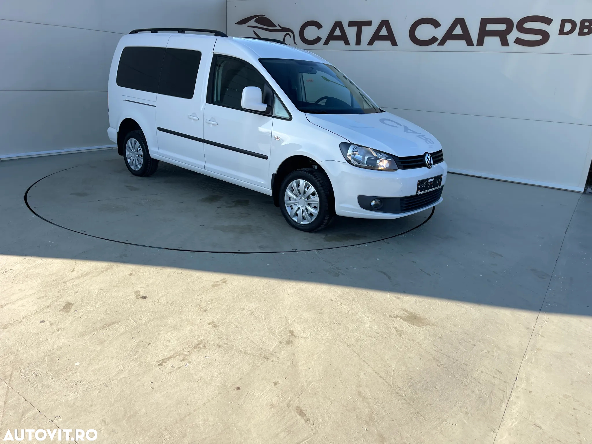 Volkswagen Caddy Maxi 2.0 TDI 4Motion Trendline - 20