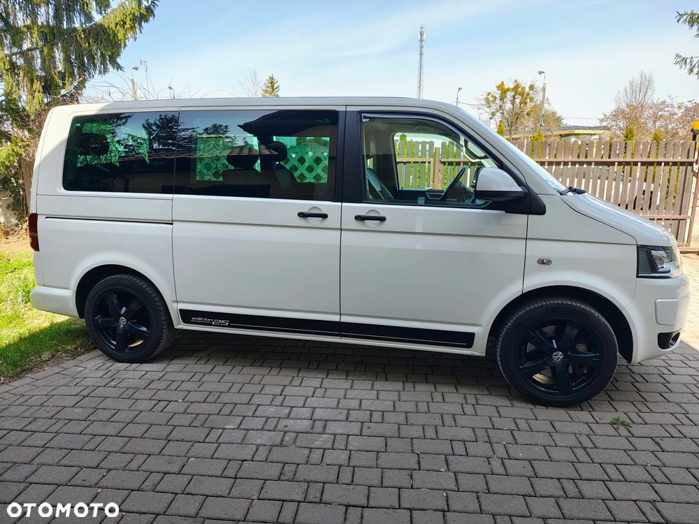 Volkswagen Multivan - 17