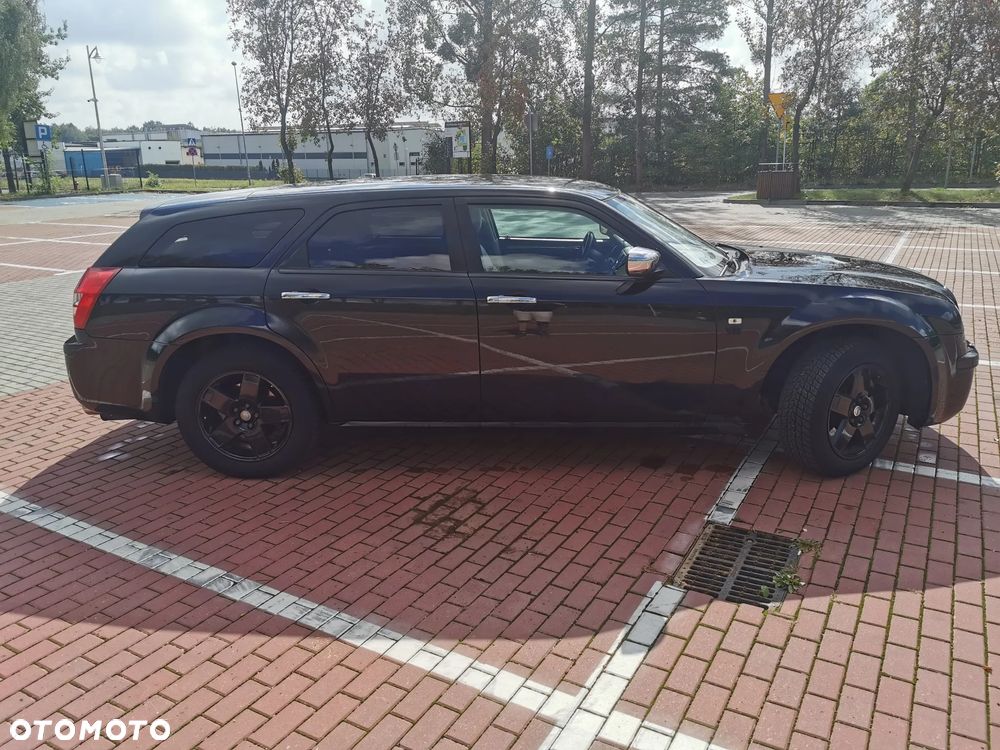 Chrysler 300C 5.7 V8 Hemi AWD - 6