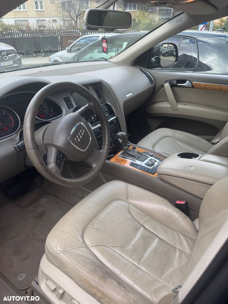 Audi Q7 - 17