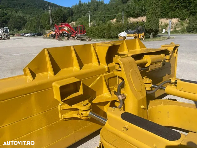 Caterpillar Cat D6N LGP - 11