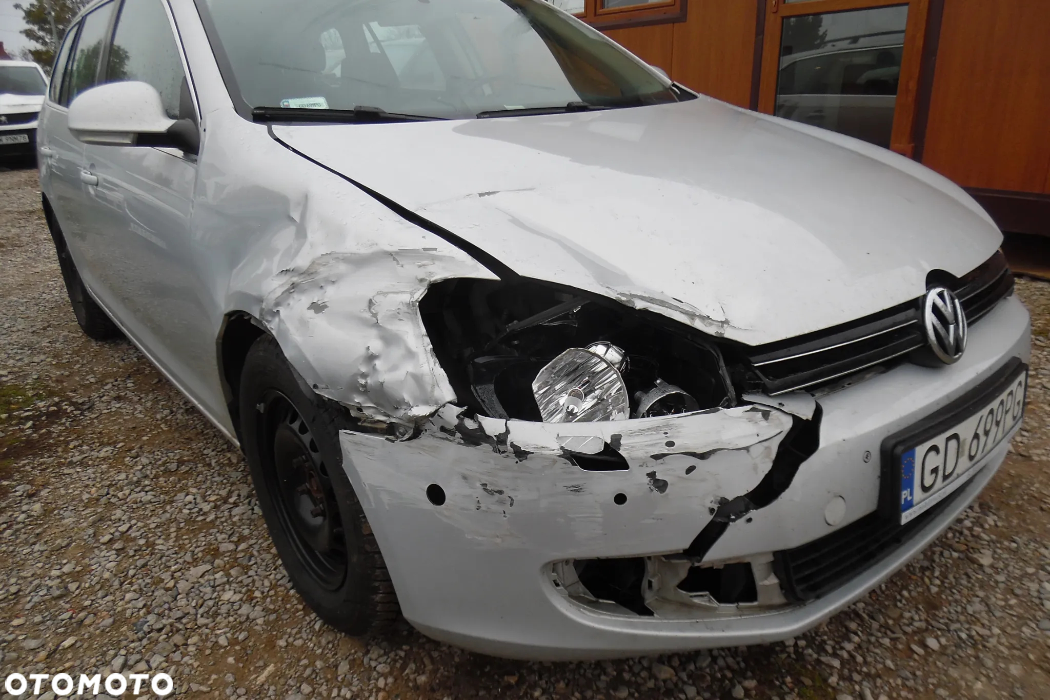 Volkswagen Golf 1.6 TDI BlueMotion Technology Comfortline - 20