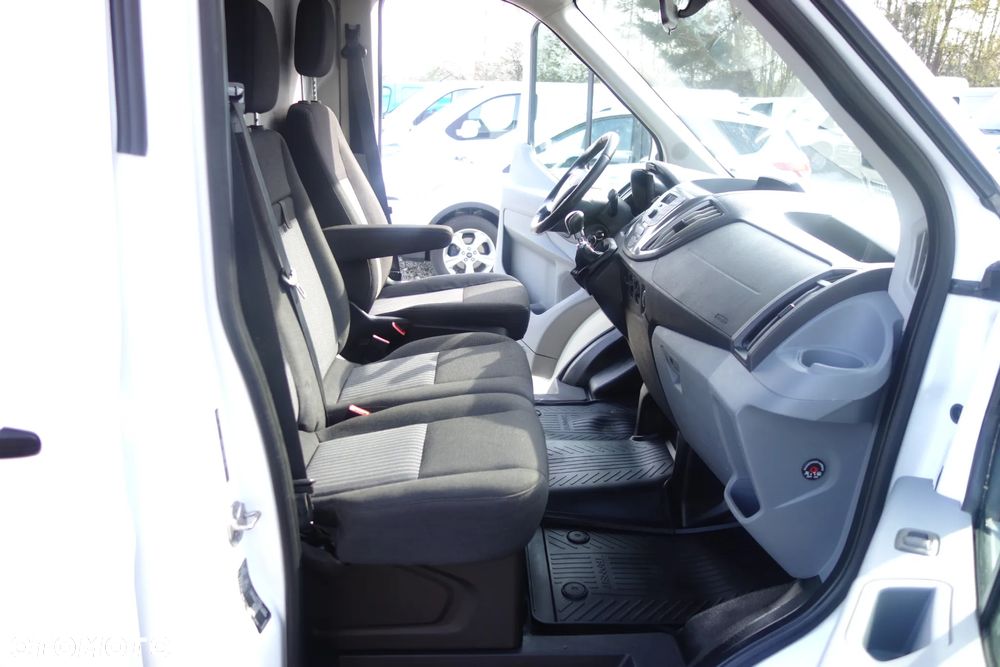 Ford Transit 2.0 Ecoblue 130 KM L2H3 Klima Webasto - 5