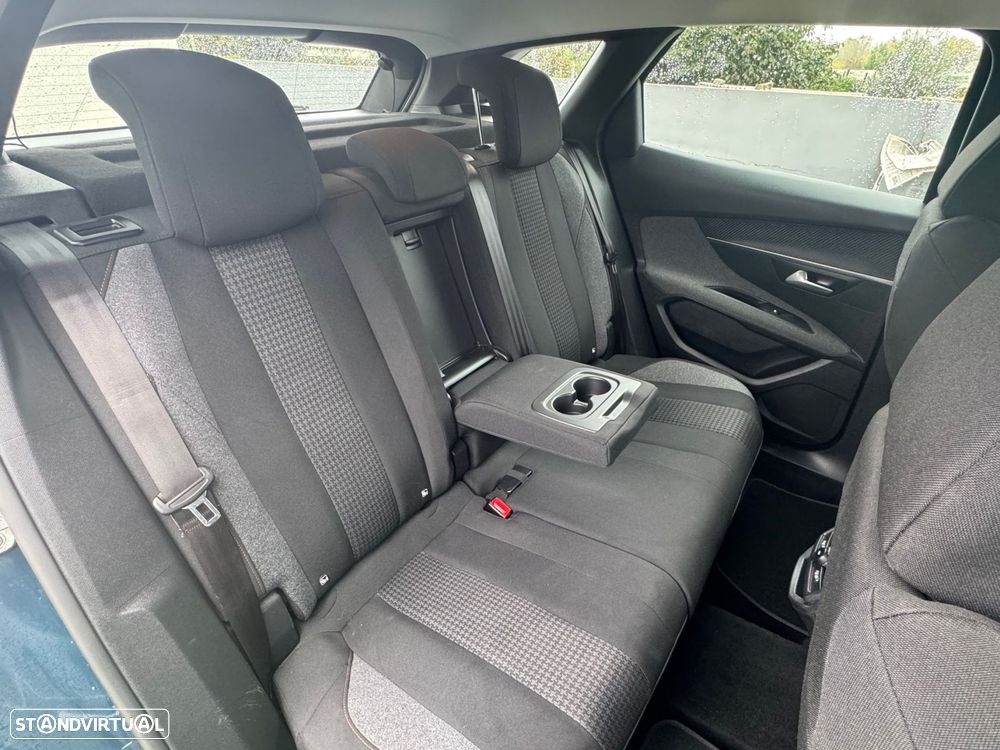 Peugeot 3008 1.5 BlueHDi Active Pack - 30