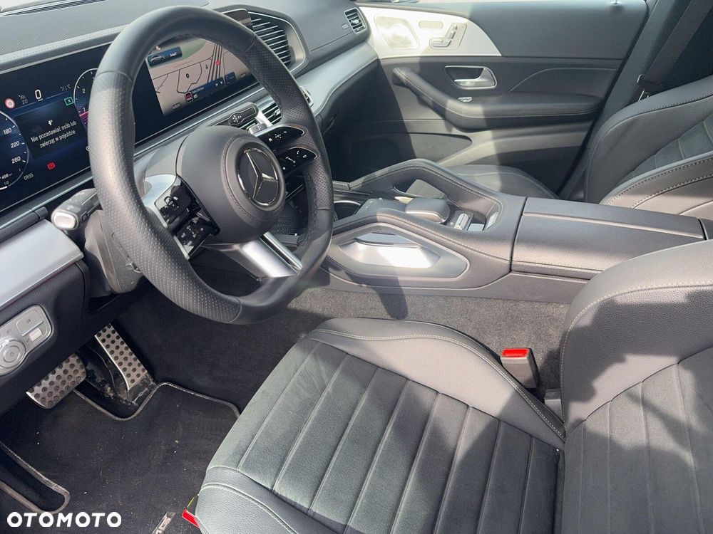 Mercedes-Benz GLE - 12