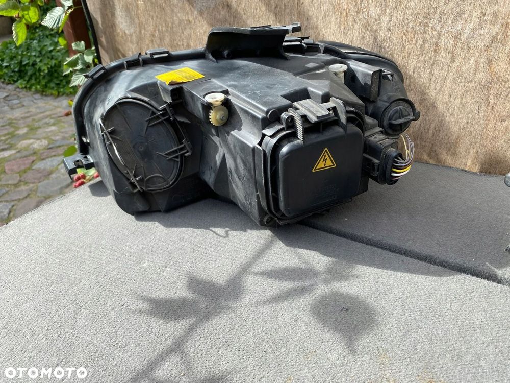 lampa audi a3 8P xenon przed liftem eu prawa - 3