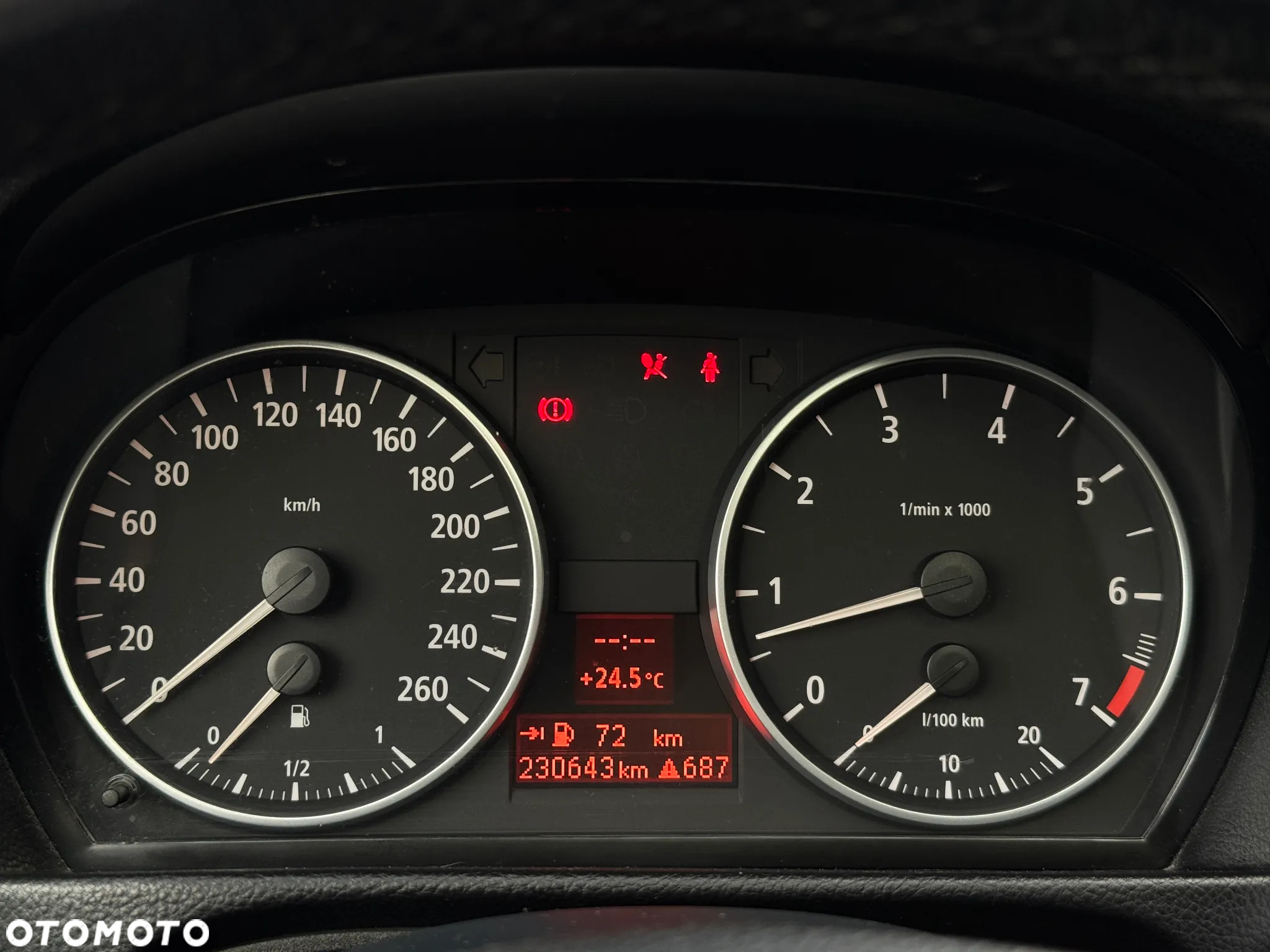 BMW Seria 3 320i - 23