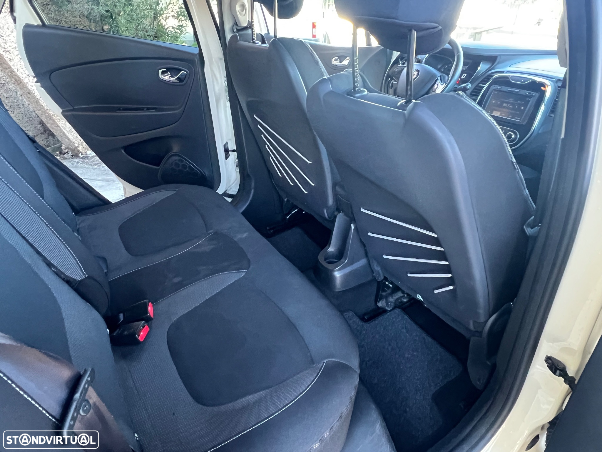 Renault Captur ENERGY dCi 110 Intens - 14