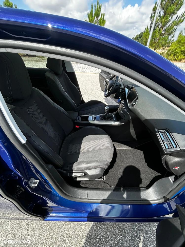 Peugeot 308 130 e-THP Stop & Start Allure - 19